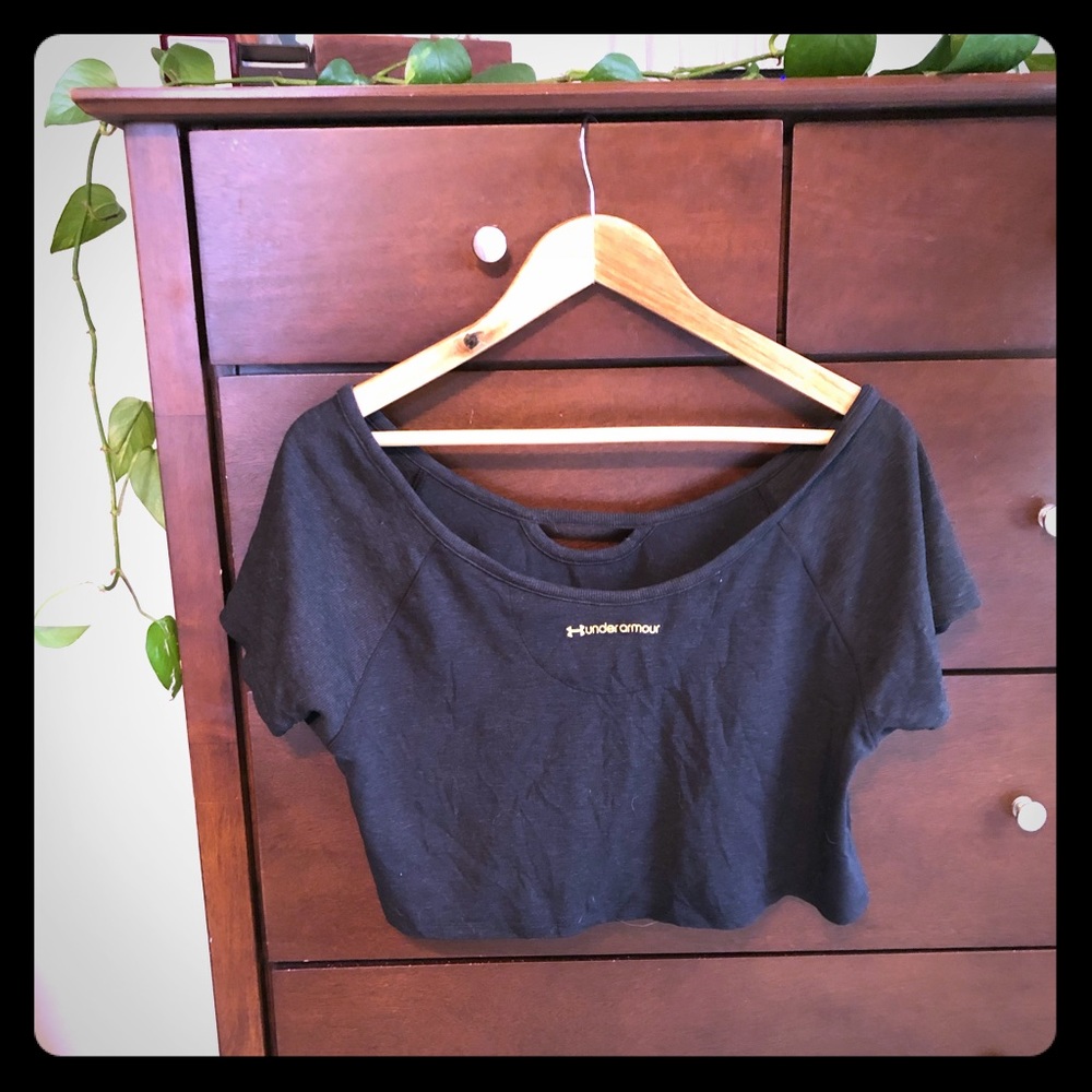 Under Armour workout crop top